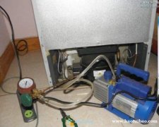 专业修冰箱展柜制冰机冰箱保养