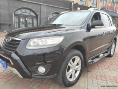 现代 新胜达2010款 2.4 手自一体7座四驱舒适版