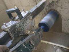 北京房山区水钻打孔楼地面打孔开洞13910646201