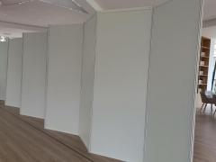 昆明移动折叠书画展板学校幼儿园书法作品宣传展示架