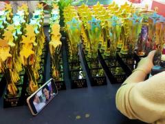 51金银铜脖子上挂的奖牌现货 西安荣誉证书现货批发