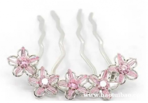 加盟头彩头饰需要注意哪些方面？把握这一点很重要