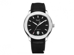 王俊凯担任PIAGET伯爵品牌代言人