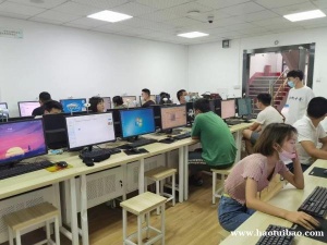 想要从施工员到项目经理你需要具备什么