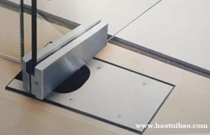 维修肯德基玻璃门地弹簧