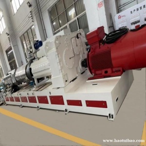 同质透心PVC卷材地板挤出生产线