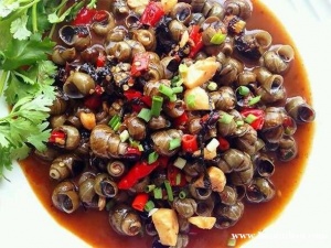 学厨师炒菜烧鸡公血鸭到湘南食为天餐饮小吃培训中心