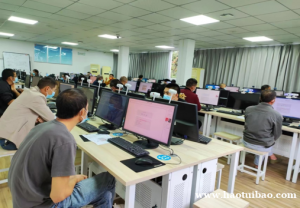 起重信号司索工应该站在什么地方指挥