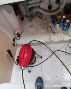 上海厕所管道疏通专业防臭除味卢湾区高压清洗下水道清淤泥-水泥