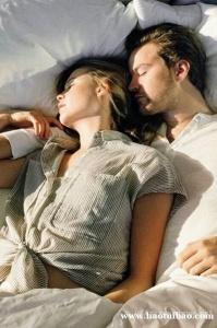 不想分手如何挽回女朋友 4招教你挽回她的心