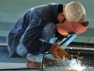 焊工操作者可在工作？