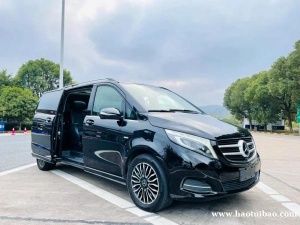 　　科技感与时尚感并存的奔驰V260商务租车多少钱！