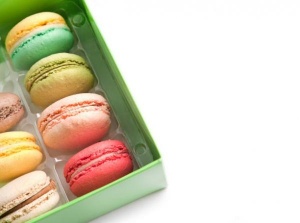 国外马卡龙饼干进口青岛机场报关清关资料文件