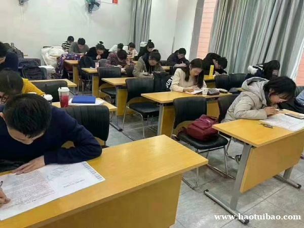 盐城镇江徐州暑五年制专转本复习应该怎么安排,自学还是报班 盐城镇江徐州暑五年制专转本复习应该怎么安排,自学还是报班