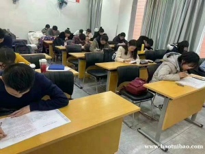 盐城镇江徐州暑五年制专转本复习应该怎么安排,自学还是报班