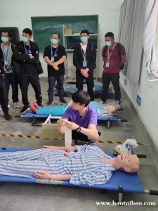 高处作业吊篮安装拆卸工是做什么的？